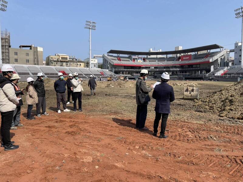 新竹棒球場覆土移除挖大秘寶？ 劉康彥：市府恐轉移自由車場安全問題