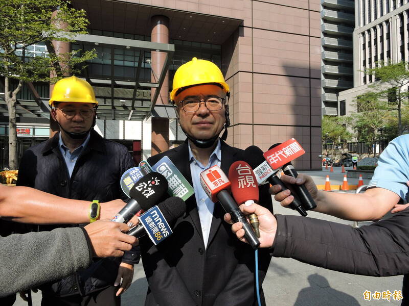 飄瓦斯味 ?  台中新光三越：是異味確定不是瓦斯 - 社會 - 自由時報電子報