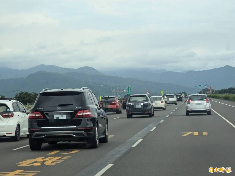 網友提案恢復「超速60公里才算嚴重」 交通部打回票原因曝 - 生活 - 自由時報電子報