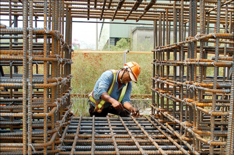 民團籲勞動節、教師節納國假 內政部：持續徵求意見 - 生活 - 自由時報電子報