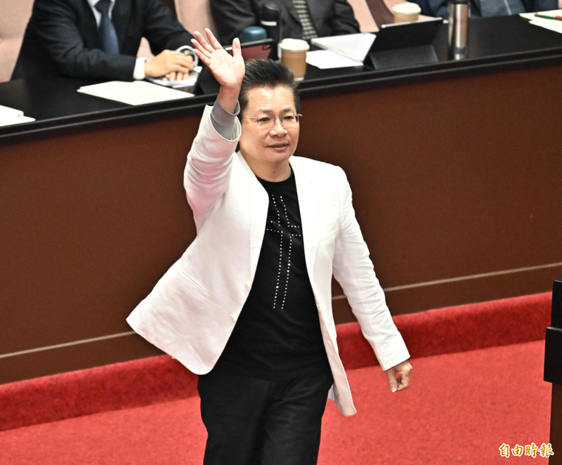 誓言廢止壯促法！林俊憲：黃國昌敢擋就是在打假球 - 政治 - 自由時報電子報
