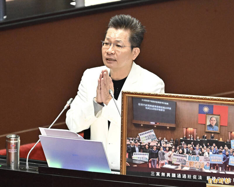白委吳春城涉「壯世代」爭議請辭 卓榮泰：非必要不使用這樣的名詞 - 政治 - 自由時報電子報