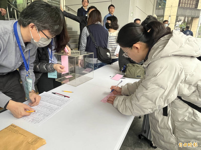 四接環評大會民眾發言抽籤決定惹怨 環境部：已登記可全數進場 - 生活 - 自由時報電子報