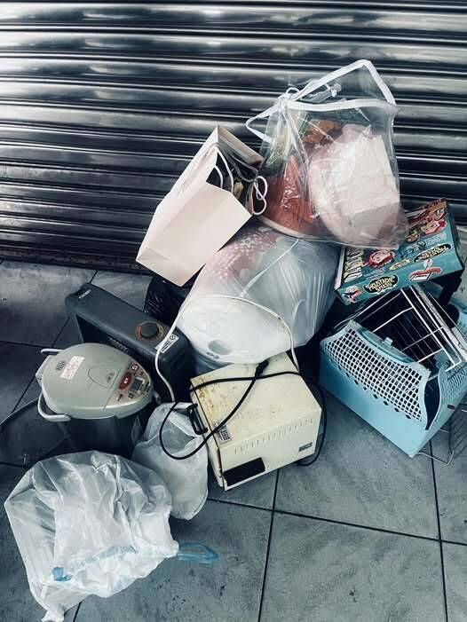 廢棄物丟桃市「龜山1愛心天使站」門口 華山基金會籲收手 - 生活 - 自由時報電子報