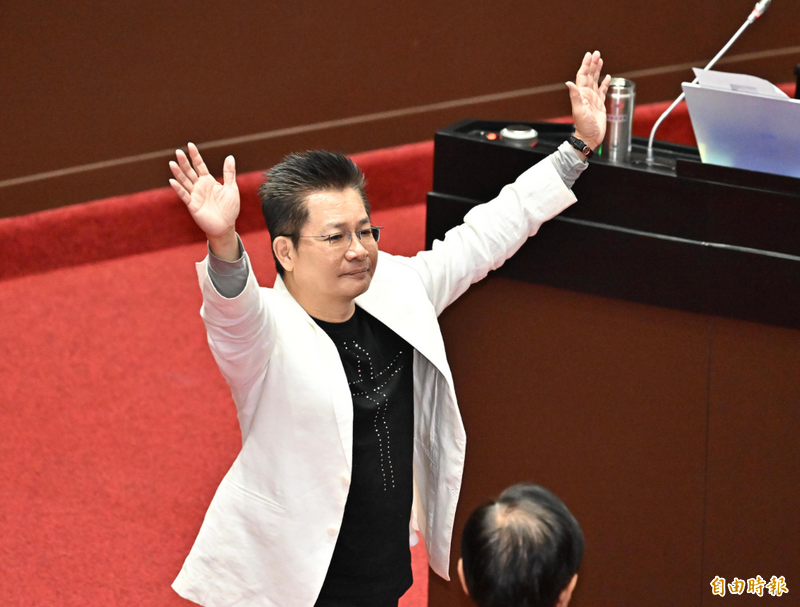 吳春城丟爛攤子拍屁股走人 王婉諭痛批：最後一刻都在說謊！ - 政治 - 自由時報電子報