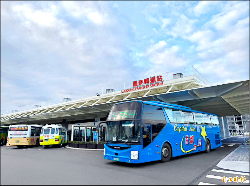 228連假首日 國五車流估7萬輛 - 生活 - 自由時報電子報