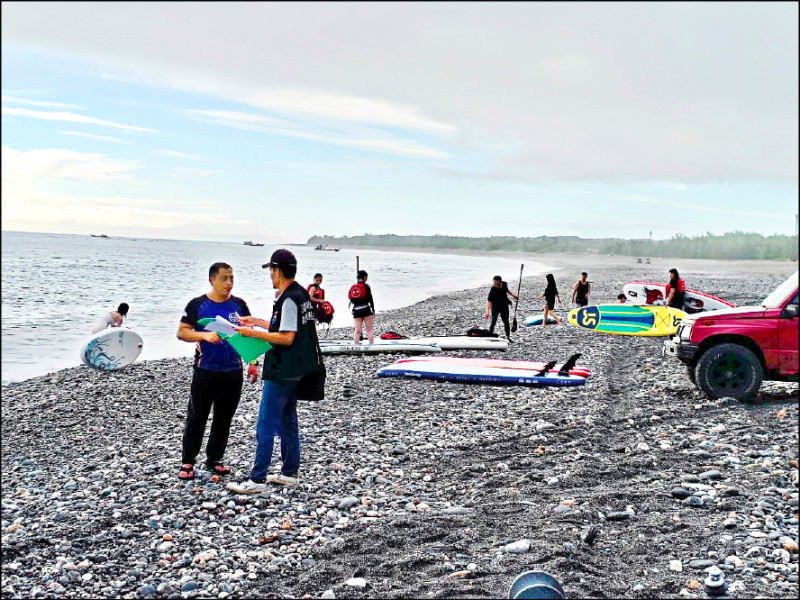 花蓮七星潭禁水域活動 民團怒已判決無效 - 生活 - 自由時報電子報