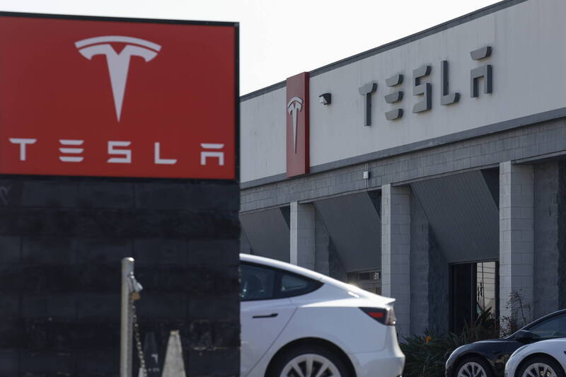 馬斯克跨足政界 特斯拉車主看不下去 - 國際 - 自由時報電子報