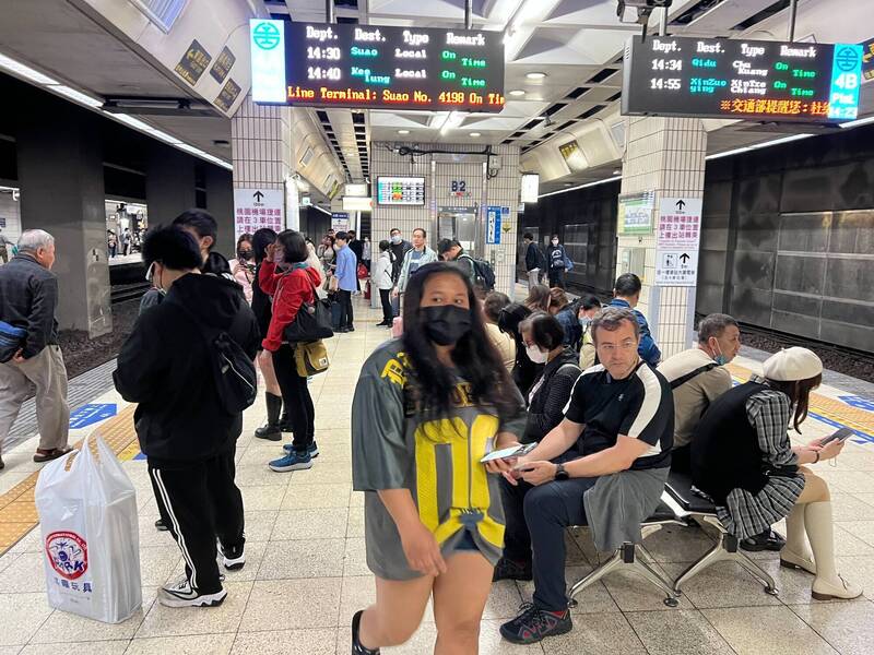 228連假台鐵每日客運量逾80萬人次、東部也大增 加開99班次 - 生活 - 自由時報電子報