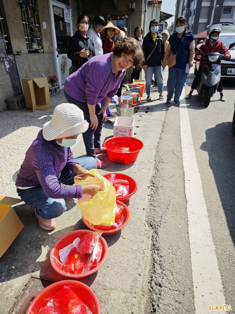 龍年難挽少子化 台南「添丁擔龜」傳統習俗看端倪 - 生活 - 自由時報電子報