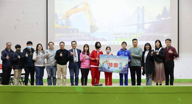 基隆生活科技競賽救災大比拚 學生創意造橋晉級全國 - 生活 - 自由時報電子報