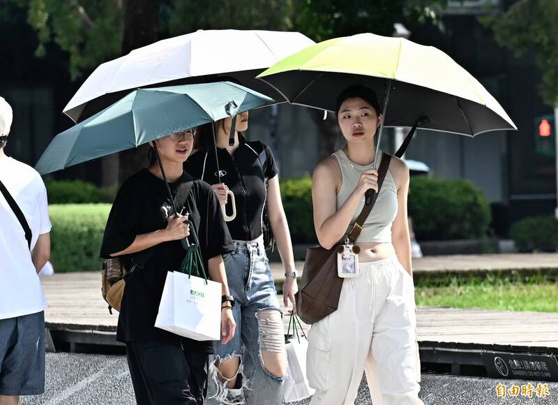 今明暖熱高溫逾30度 週二春雷響轉濕冷恐驟降15度 - 生活 - 自由時報電子報