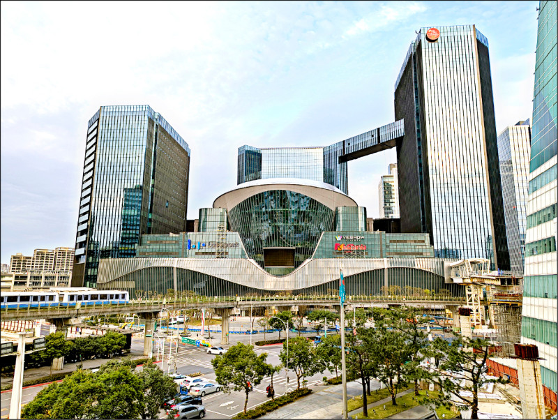 南港LaLaport20日開幕 交維計畫還沒通過 - 生活 - 自由時報電子報