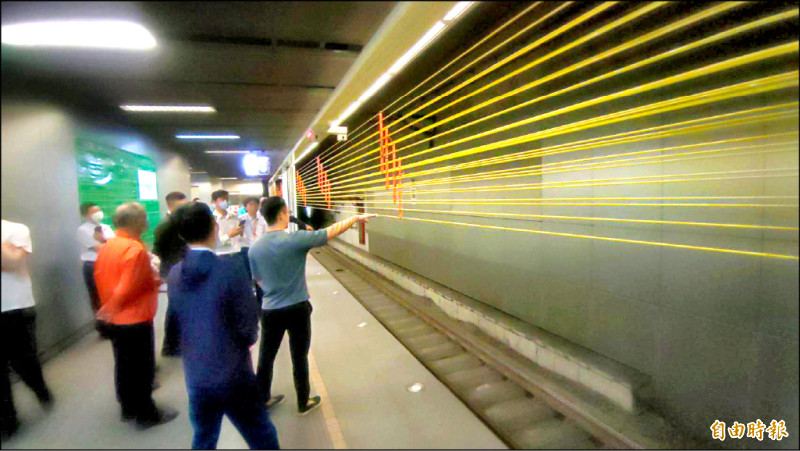 台鐵高雄站月台門測試 高捷取經 - 生活 - 自由時報電子報