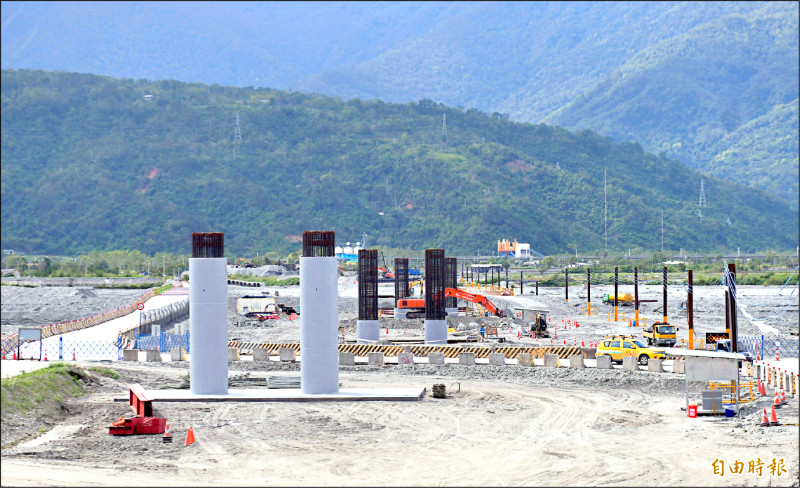 918震災受損 高寮大橋重建超前 明年上半年完工 - 生活 - 自由時報電子報