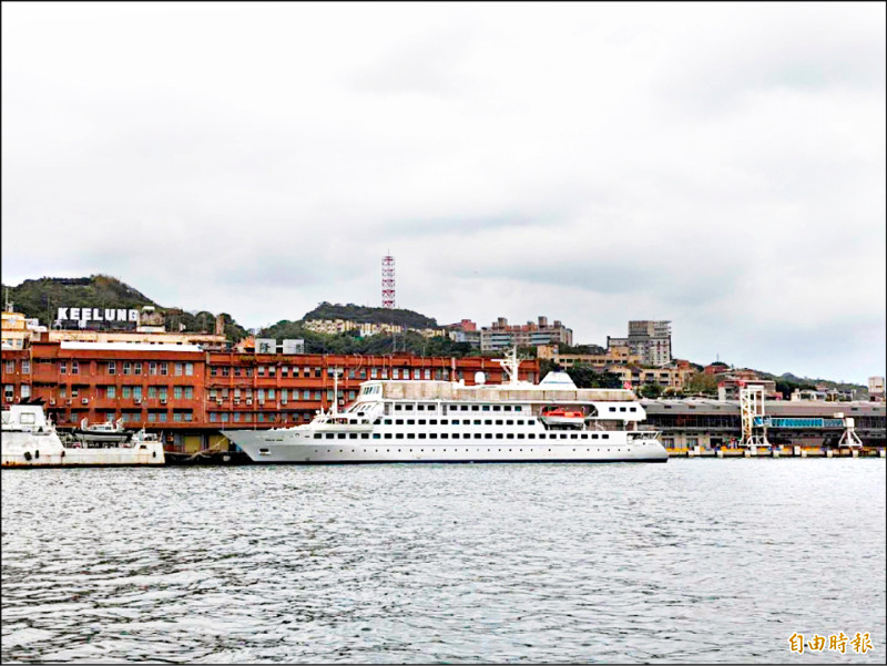 基市府贈書「望僕號」 盼世界看見基隆 - 生活 - 自由時報電子報