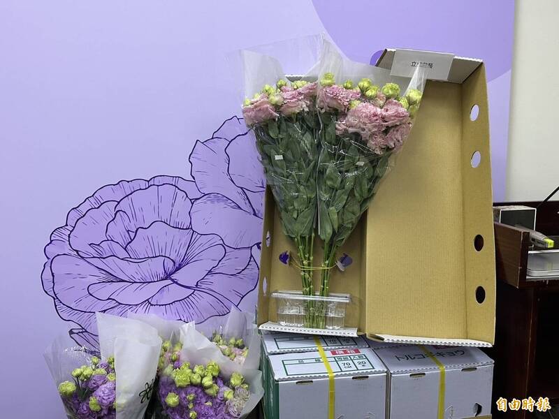 農試所讓洋桔梗躺平 外銷成本降逾25％、瓶插壽命多2天 - 生活 - 自由時報電子報