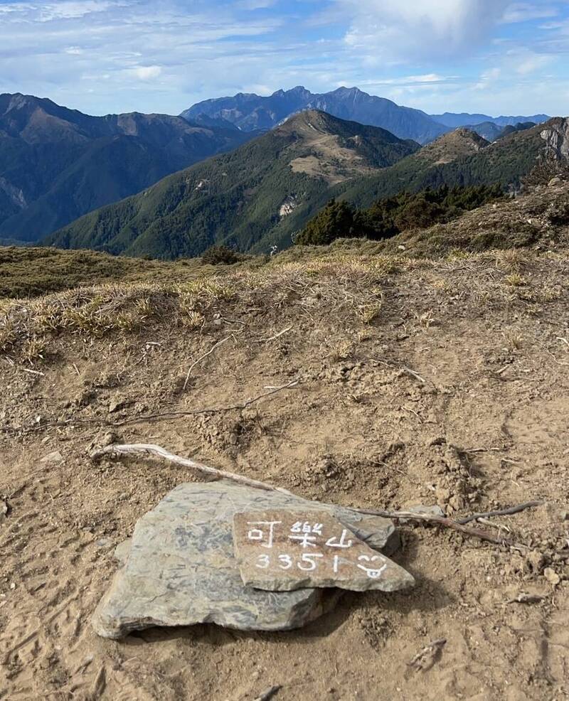 直升機救援案外案！女山友獨攀可口可樂安山未申請 消防局開罰 - 社會 - 自由時報電子報
