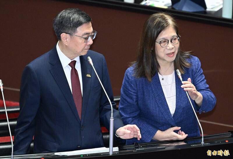 海巡監控航港局鎖定96艘權宜輪 管碧玲：未來扣船可請軍方介入 - 政治 - 自由時報電子報