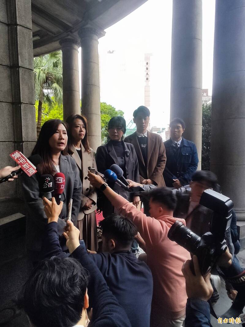 國民黨「打惡罷戰隊」至監察院檢舉公民團體違法募款 - 政治 - 自由時報電子報