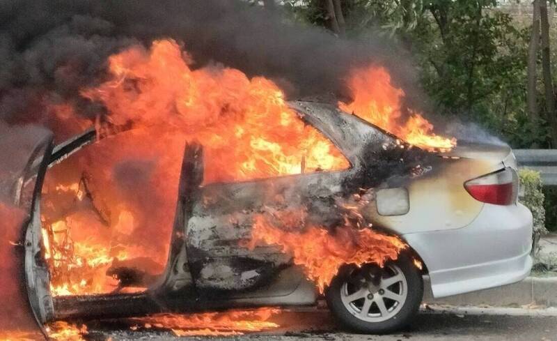 台中轎車起火女子燒成焦屍 夫妻天人永隔 - 社會 - 自由時報電子報