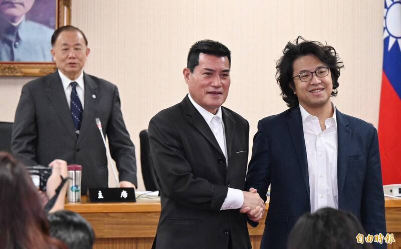 沈伯洋出任外交國防召委 陳冠廷支持：區域立委要回選區經營 - 政治 - 自由時報電子報