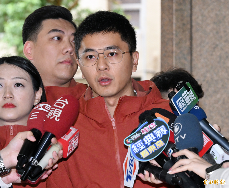 罷綠領銜人稱未收到補件公文 林俊憲酸：故意不收就能拖時間？ - 政治 - 自由時報電子報