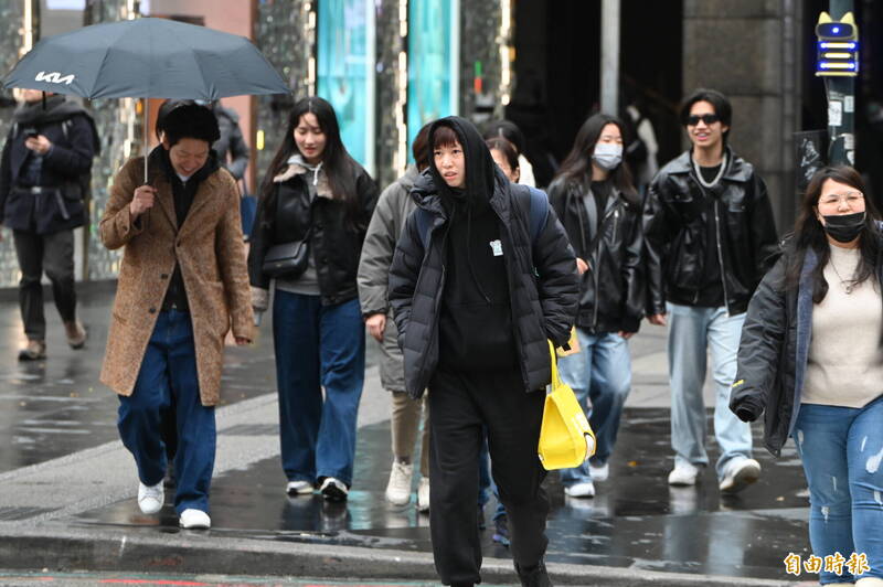 明晚到後天清晨嘉義以北仍可能接近10度 週六白天起回溫偏熱 - 生活 - 自由時報電子報