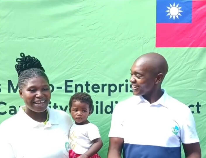 史瓦帝尼「台灣」寶寶1歲了！與媽媽錄影喊「我愛台灣」 - 政治 - 自由時報電子報