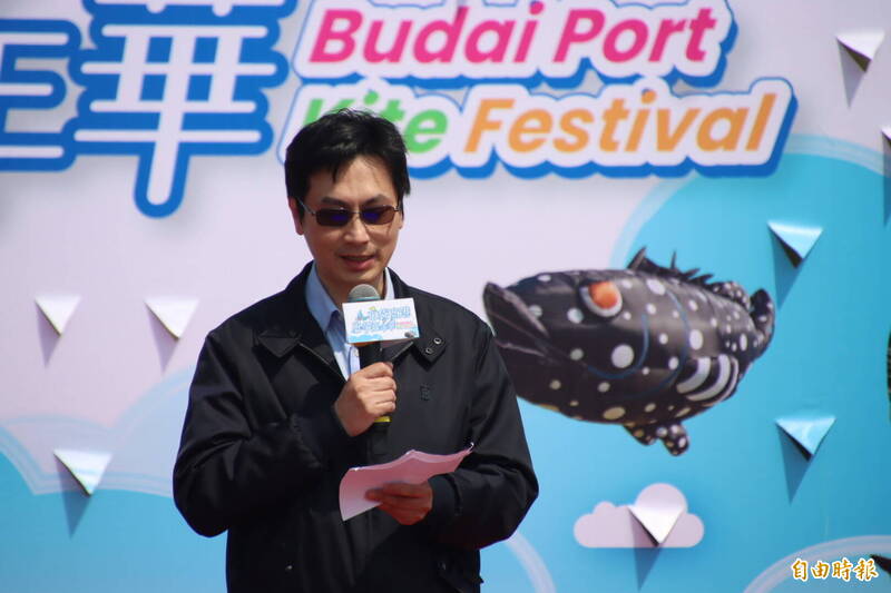 天空變成海洋世界！ 布袋風箏嘉年華巨型風箏翱翔 - 生活 - 自由時報電子報