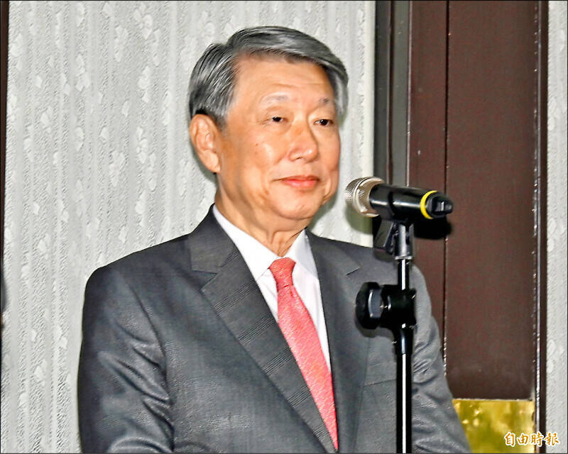 經濟部長郭智輝用娶「蒙古症」媳婦來比喻台積電與英特爾合資議題,引發身障團體強烈抗議,認為其涉及歧視。(資料照) 經濟部長郭智輝用娶「蒙古症」媳婦來比喻台積電與英特爾合資議題,引發身障團體強烈抗議,認為其涉及歧視。(資料照)
