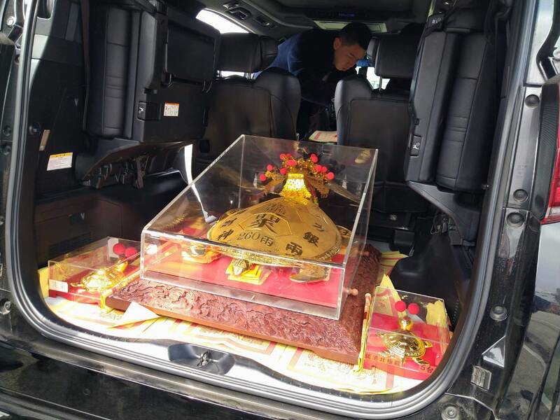 天道盟「橫掃」鎖港北極殿黃金龜 「太保」率隊到澎湖隆重迎回 - 生活 - 自由時報電子報