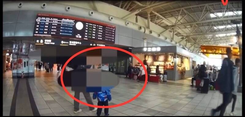 鐵路車站、車廂不得發傳單 婦左營站陳抗被帶回派出所勸導 - 社會 - 自由時報電子報