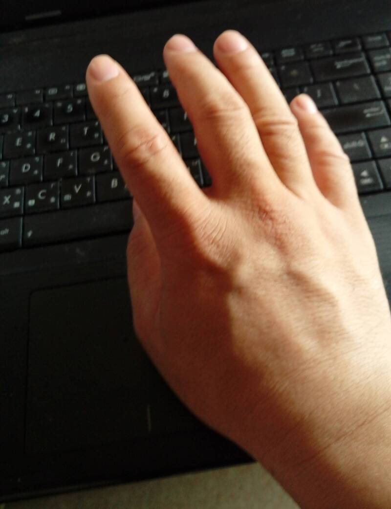 國一少年簽下「賣身契」賺點卡 讓補習班老師玩他鳥鳥 - 社會 - 自由時報電子報