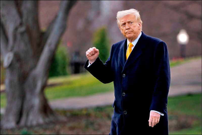 美國總統川普考慮將派駐德國的美軍移往匈牙利，藉此施壓北約各國提高國防預算。（彭博）