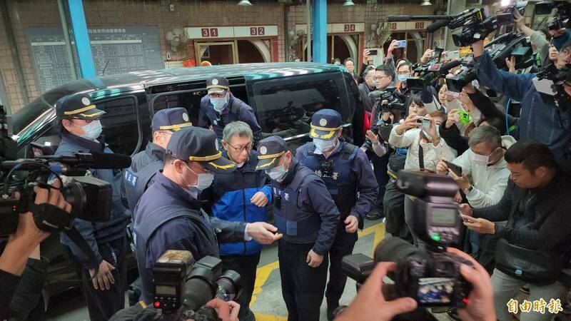 柯文哲今戒護奔喪 北所：實施適當戒護模式 - 政治 - 自由時報電子報