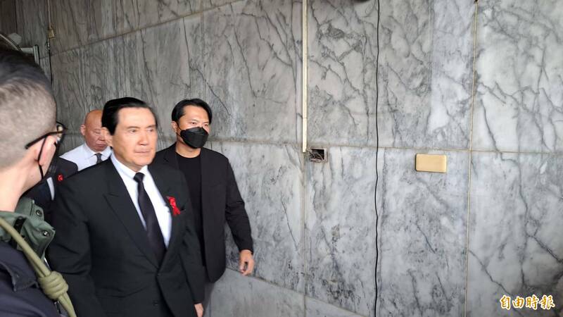 柯文哲父親告別式 陳水扁、馬英九同場弔唁 - 政治 - 自由時報電子報