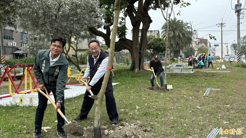 台南下營植樹月發票換樹苗250株 - 生活 - 自由時報電子報