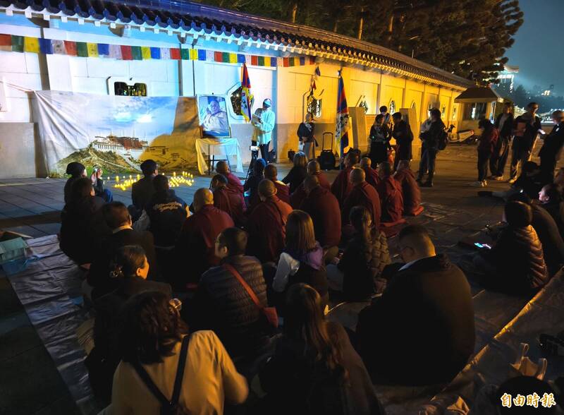西藏抗暴66週年燭光晚會 在台藏人：西藏自古不是中國一部分 - 政治 - 自由時報電子報