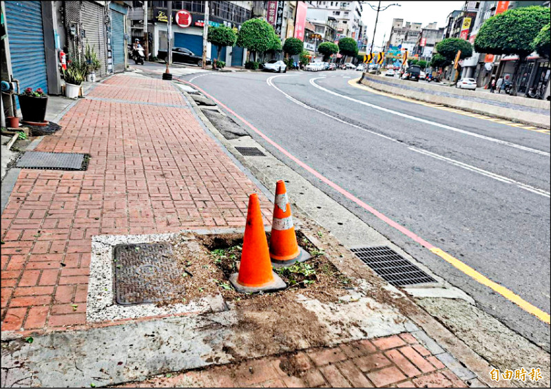 中壢環北路彎道 7天3撞釀4傷 - 生活 - 自由時報電子報