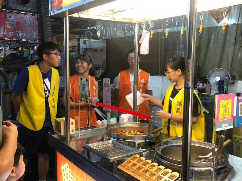 弱勢生遊蕩東門夜市邀工讀 扭轉吊車尾上國立大學 - 生活 - 自由時報電子報