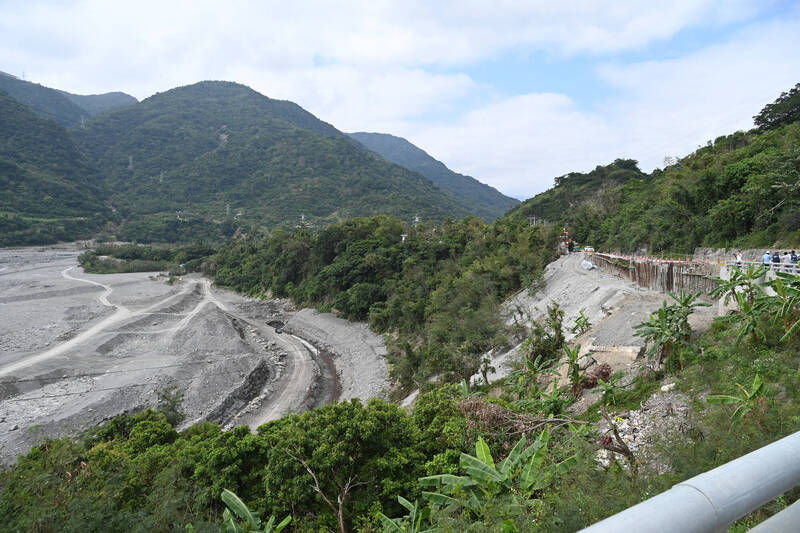 東縣府視察南迴災後復建工程 把握汛期前完成防洪整備 - 生活 - 自由時報電子報