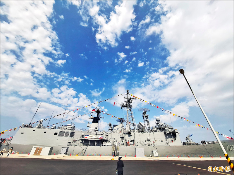 海軍敦睦遠航訓練支隊 開抵澎湖開放登艦參觀 - 政治 - 自由時報電子報