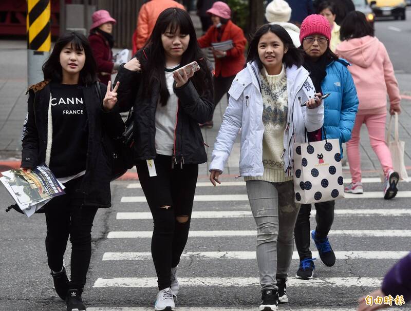 受強冷影響，週五前因輻射冷卻加成，部分地區仍將出現6度左右的最低氣溫出現機率。（資料照）