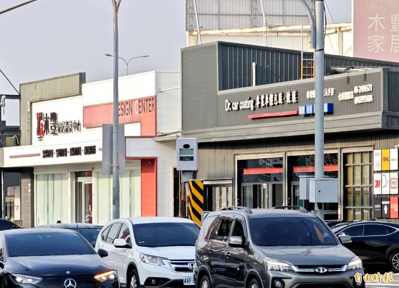 注意！台南首季闖紅燈取締出爐 這1區佔6處地點曝光