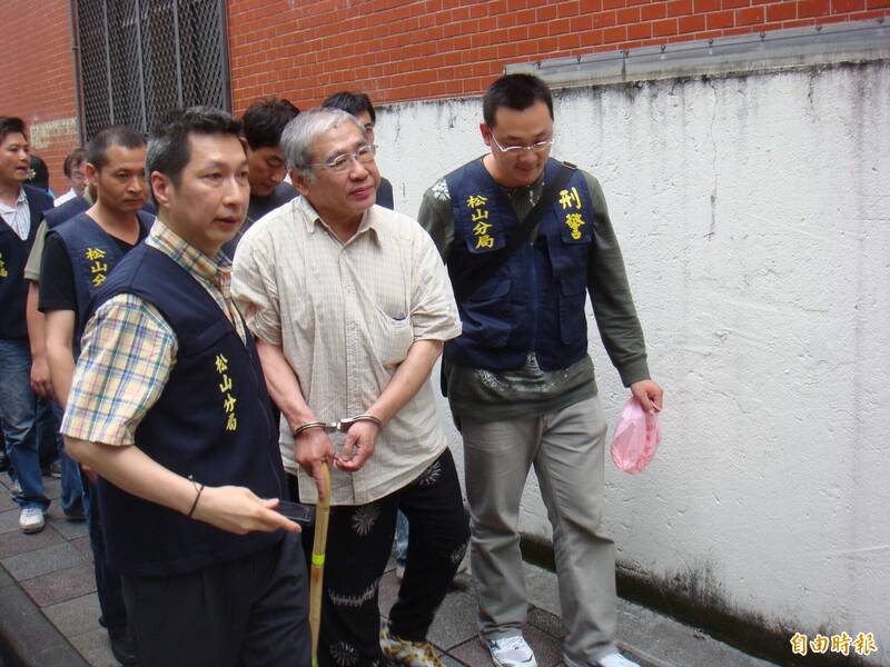 牛埔幫老大齊惠生（中）。（資料照）