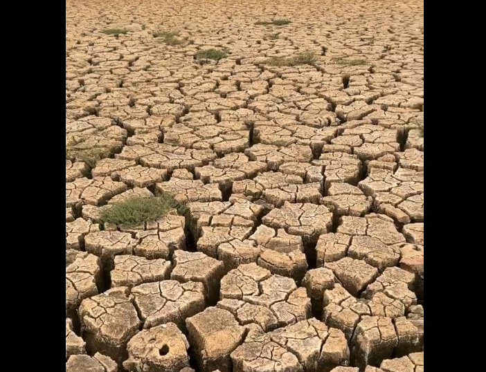 中國廣西壯族自治區遭遇1961年以來最嚴重旱災，全區乾旱面積達97.5％。（圖擷自微博）