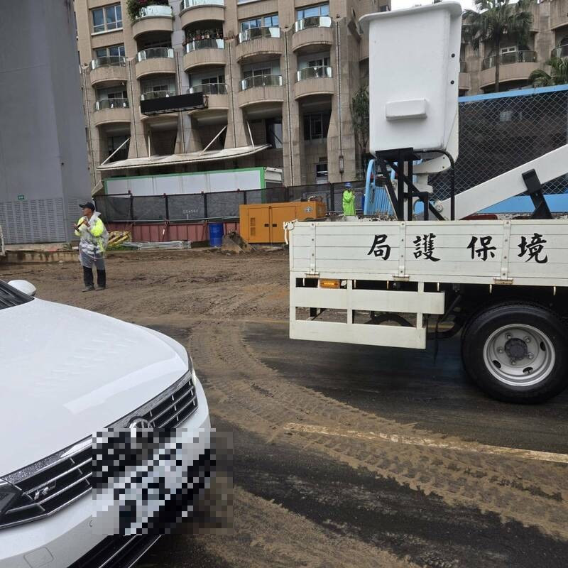 淡北道路施工頻出包 鄭宇恩要求市府立即改善