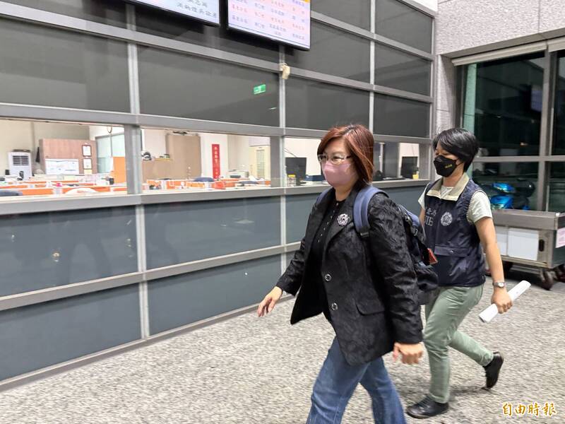 羅東鎮公所主任秘書蔡宜潔捲入挪用志工桌宴客疑涉貪案。(記者王峻祺攝) 羅東鎮公所主任秘書蔡宜潔捲入挪用志工桌宴客疑涉貪案。(記者王峻祺攝)