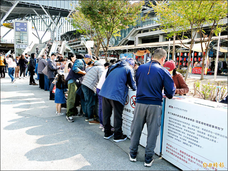 [舊聞] 憂代理人被罷免 袁紅冰爆料：中共密令在